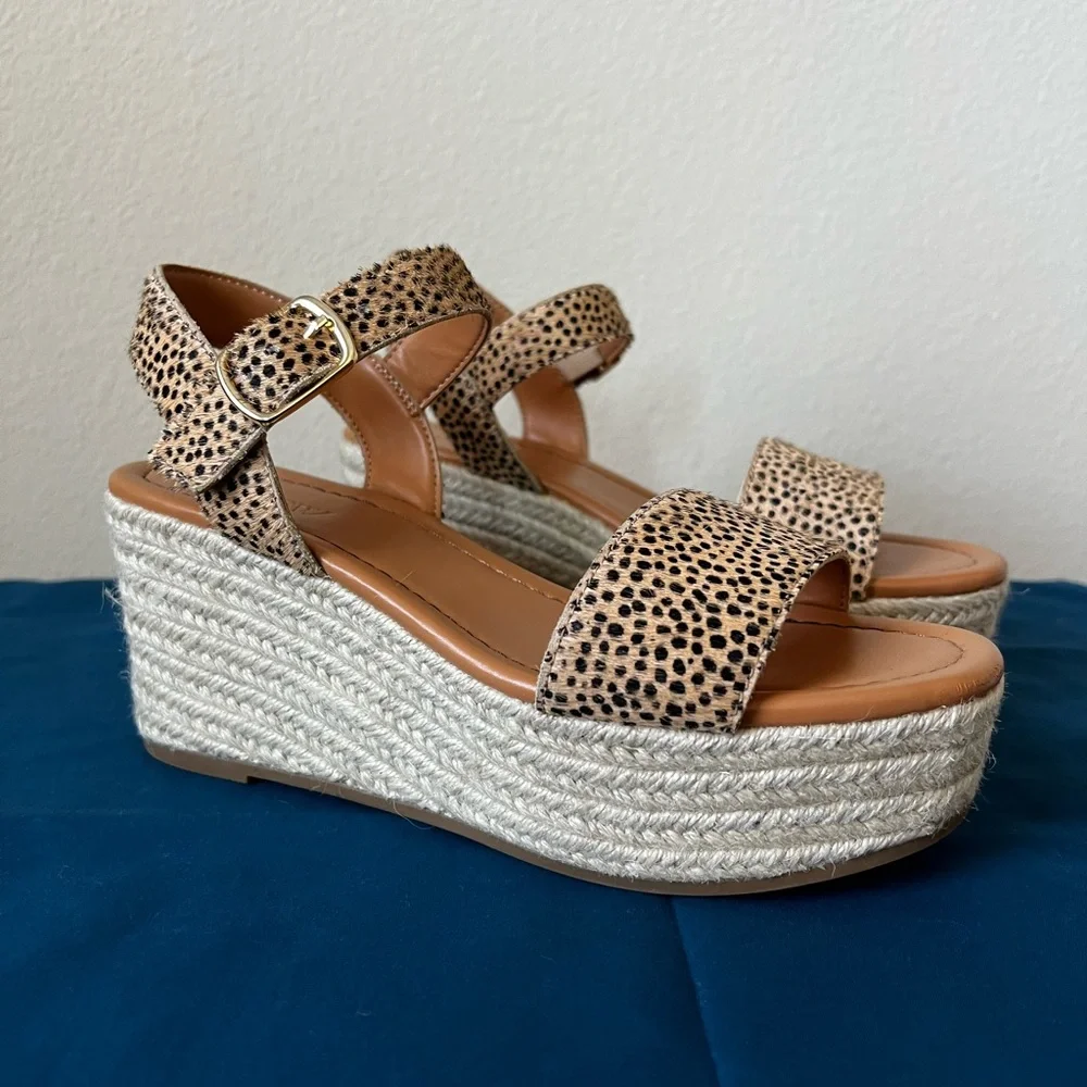 J Crew tan/black espadrilles, like new, worn onetime inside - Picture 1 of 3